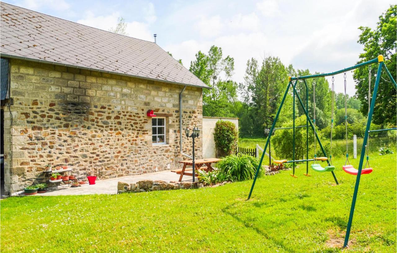 Gorgeous Apartment In Ponts With Wifi Екстериор снимка