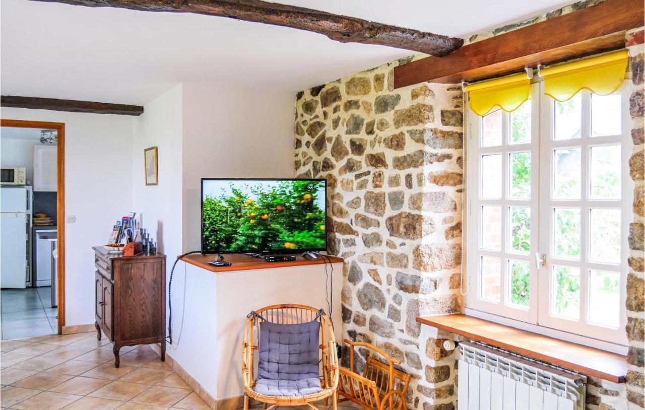 Gorgeous Apartment In Ponts With Wifi Екстериор снимка