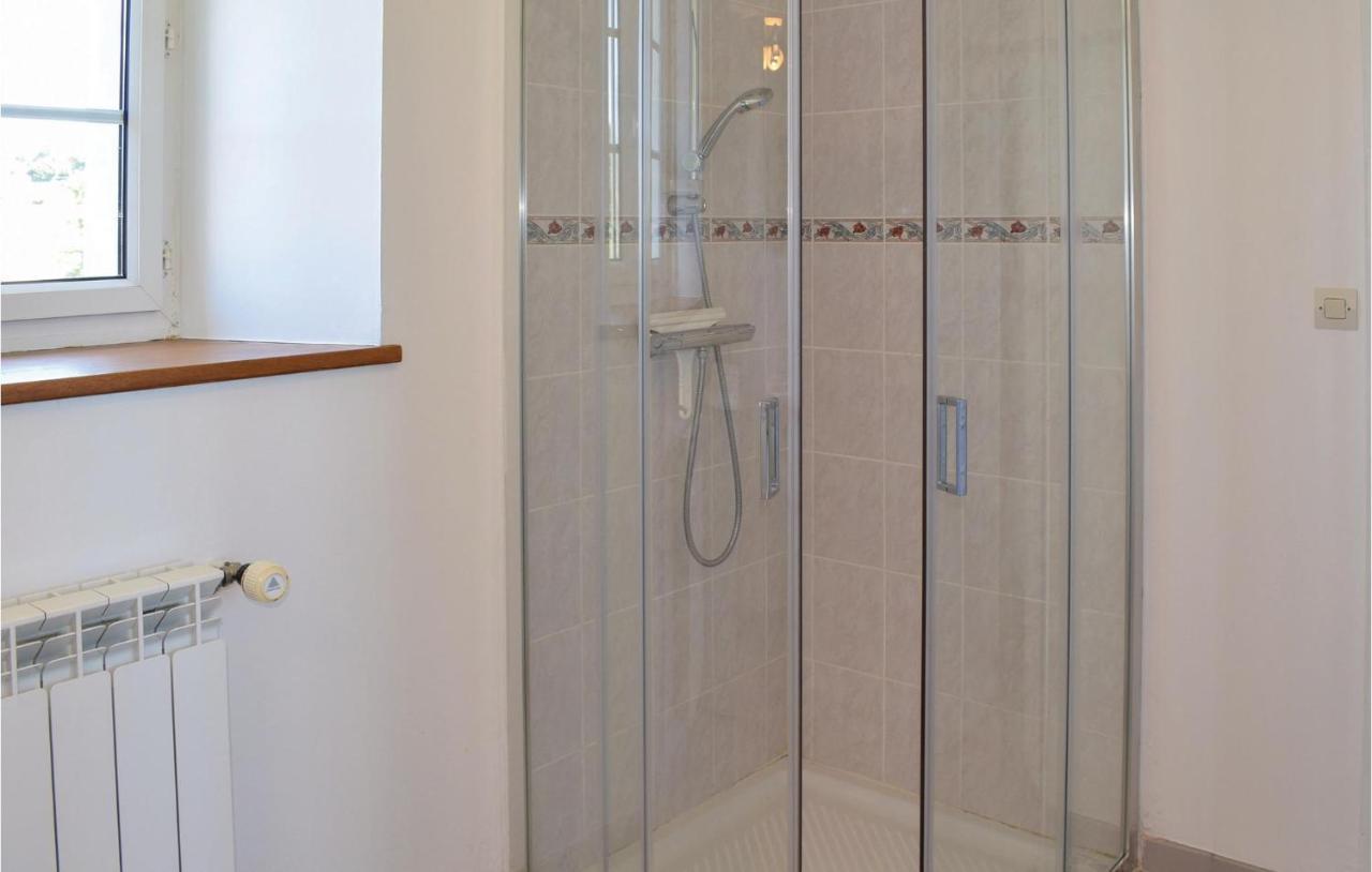 Gorgeous Apartment In Ponts With Wifi Екстериор снимка